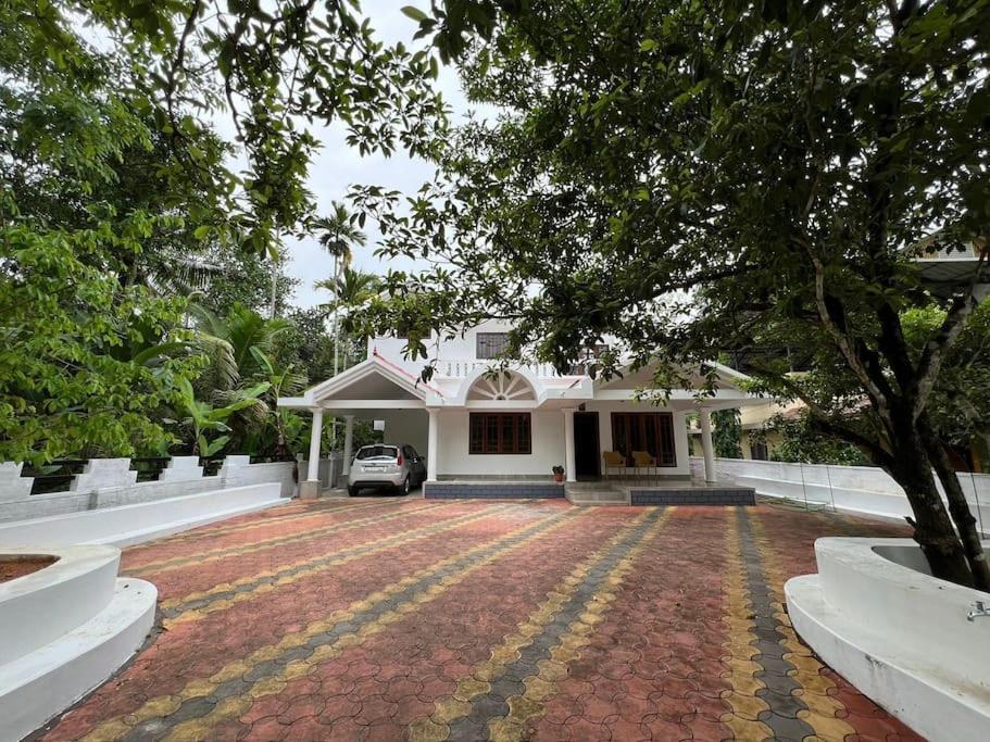 Willa Kalarikkal House Kochi Zewnętrze zdjęcie